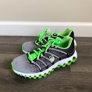 K-Swiss Tubes 100 Athletic Shoes